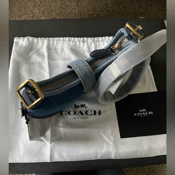 Coach Denim Hamptons Hobo Shoulder Bag with Gold Accents😍😍😍 - Picture 9 of 12